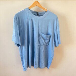 Lululemon Mens Fundamental Blue Short Sleeve T-Shirt With‎ Chest Pocket S